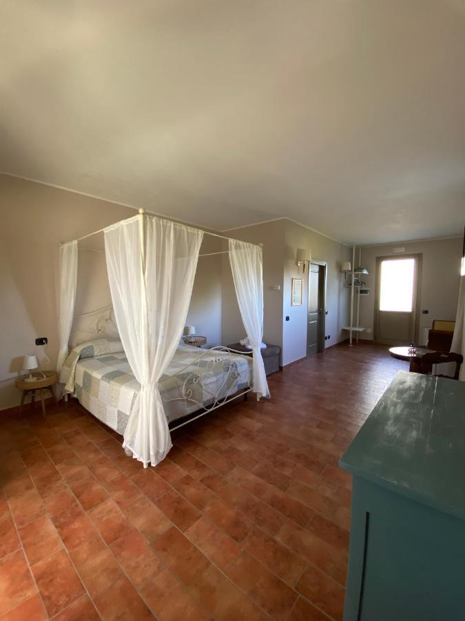 Agriturismo Bassanine Monticelli d'Ongina ภายนอก รูปภาพ