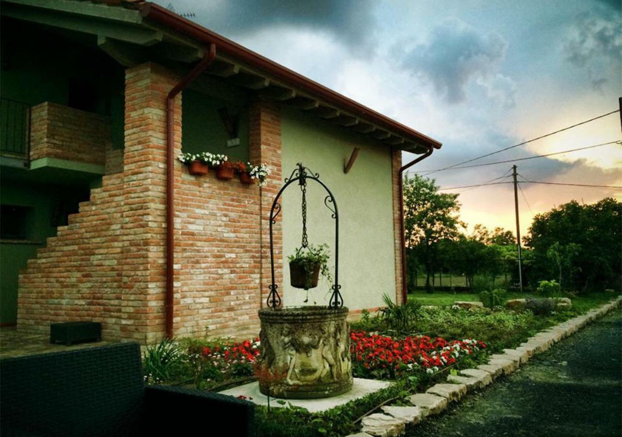 Agriturismo Bassanine Monticelli d'Ongina ภายนอก รูปภาพ